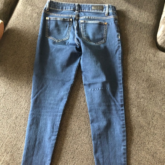 Jeans - Picture 2 of 3